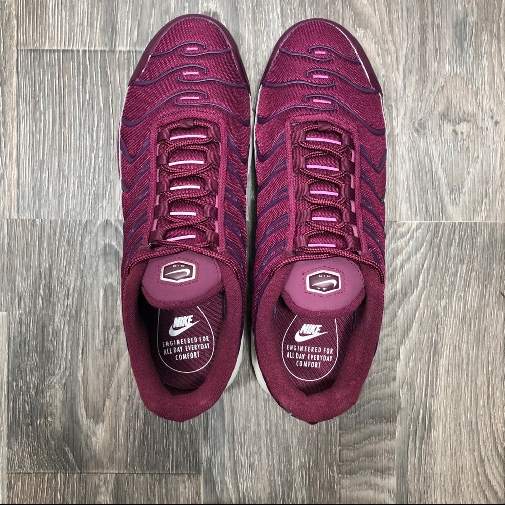 NWOT Nike Air Max Plus TN Bordeaux - Picture 6 of 8